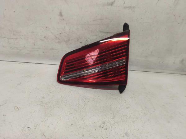 FEU ARRIERE DROIT VW - Vue 1